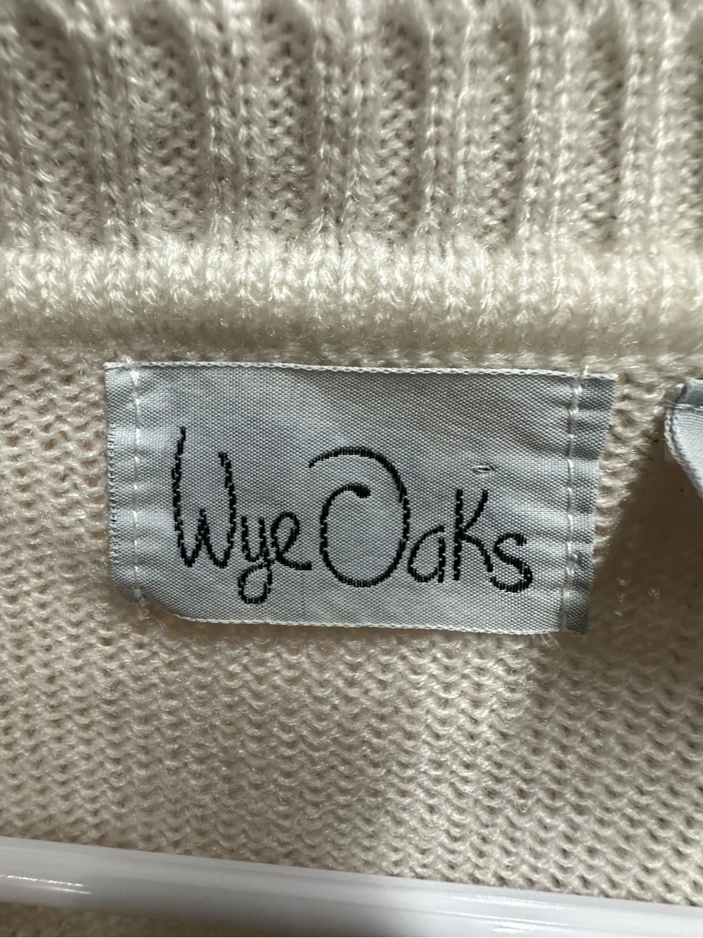 Wye Oaks Ivory Argyle Knit Cardigan Sweater Vest Women’s Medium Classic Preppy